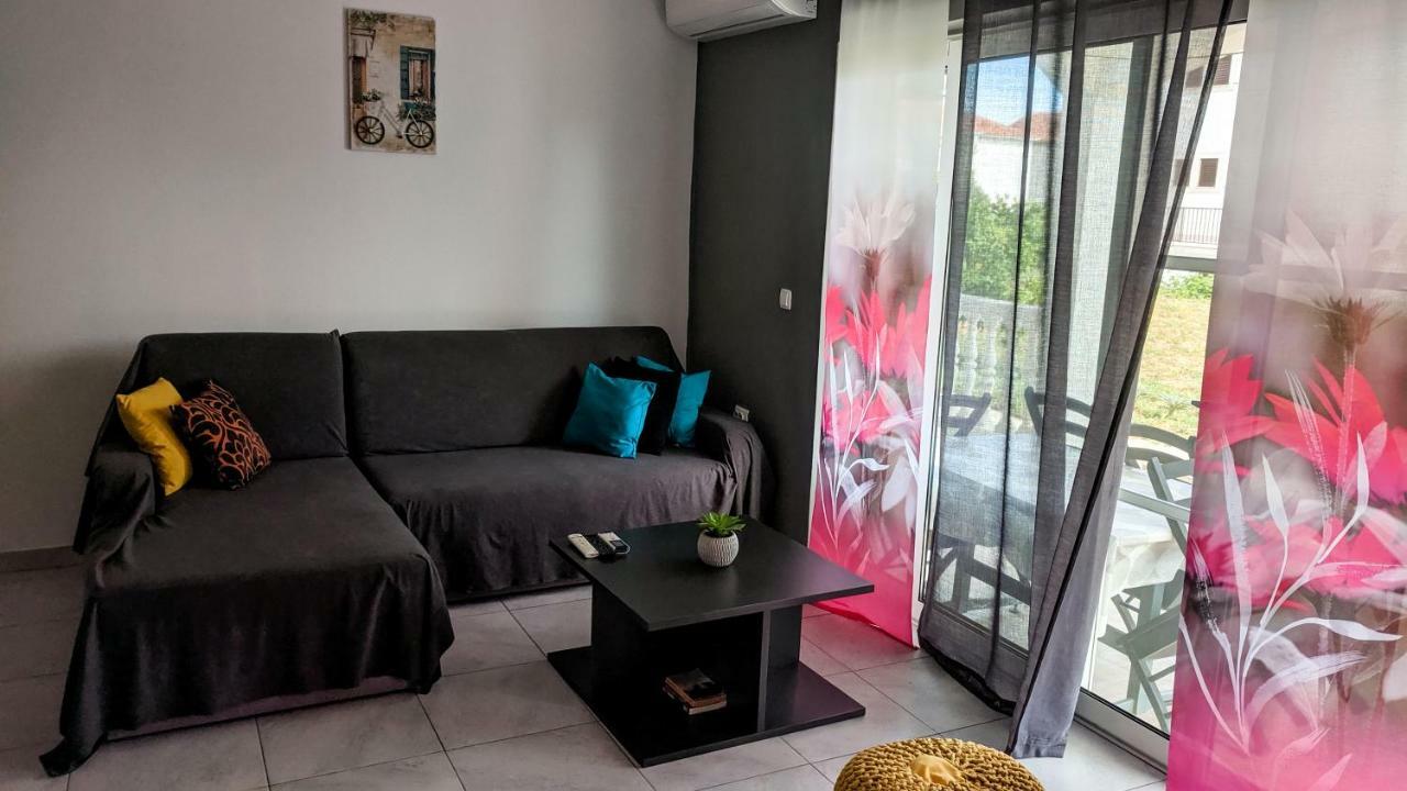 Apartment Anton Trogir Ngoại thất bức ảnh